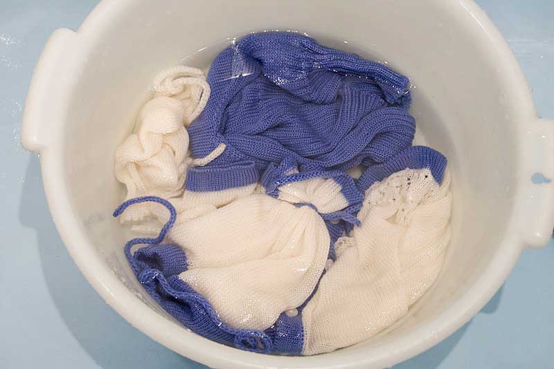 Как правильно стирать и сушить шерстяные вещи