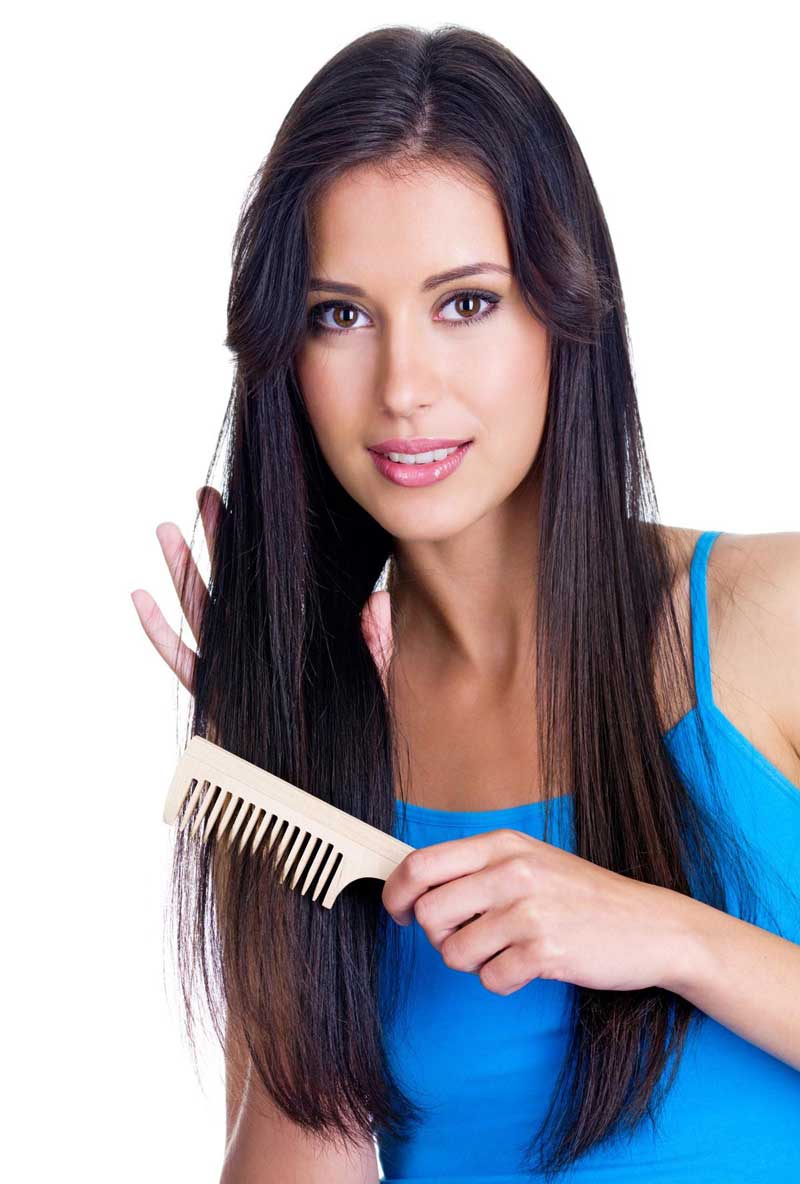 Как расчесывать волосы девушке