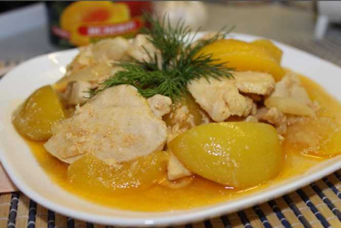 Как приготовить сочную курицу с имбирем и персиками